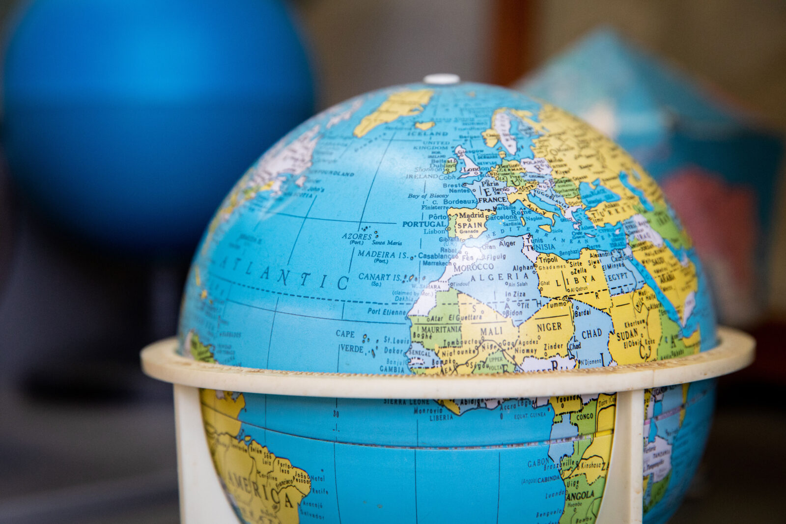 Globe